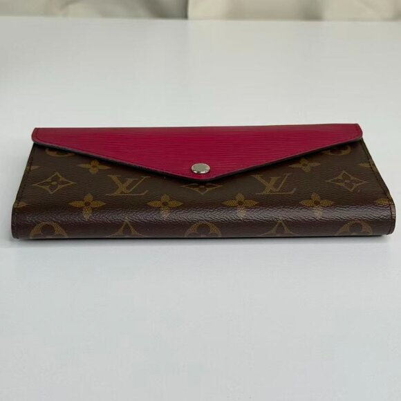 Louis Vuitton Monogram Canvas Wallet with Pink Accents and Classic LV Logo Desig - Picture 5 of 7